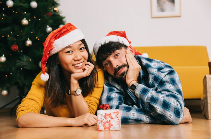 Romantis! Ini 5 Ide Kado Natal untuk Pasangan