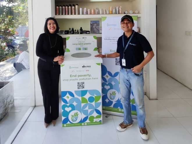 Davines Group berkolaborasi dengan Plastic Bank menciptakan dampak berkelanjutan. Foto: ist.