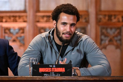Dunia Tinju Gempar, Moses Itauma Berpotensi Pecahkan Rekor Mike Tyson
