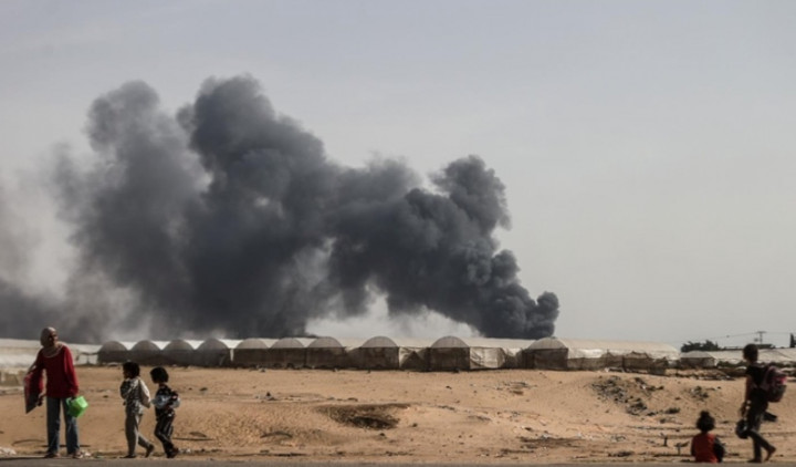 Israel Bunuh 23 Warga Palestina di Gaza, Total Kematian Dekati 45.400