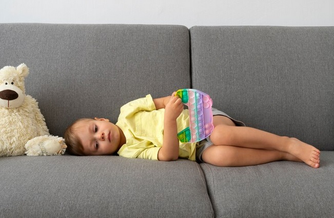 Jangan Lengah! Ini Tips Anak Tetap Aman dari Keracunan saat Libur Nataru