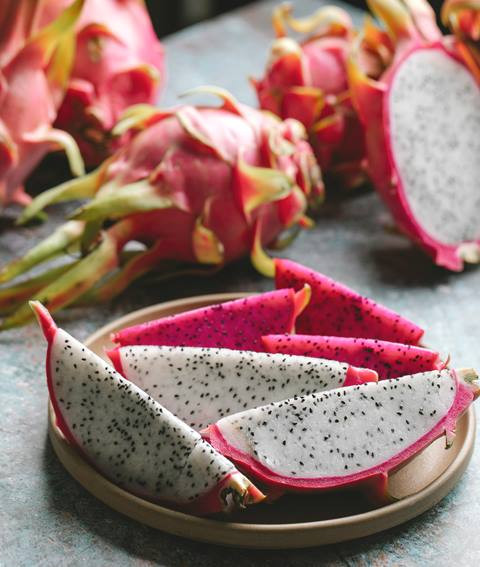 Ini 5 Alasan Mengapa Buah Naga Baik untuk Turunkan Berat Badan