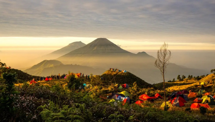 Cocok buat Pendaki Pemula, Ini 5 Rekomendasi Gunung untuk Menikmati Malam Tahun Baru