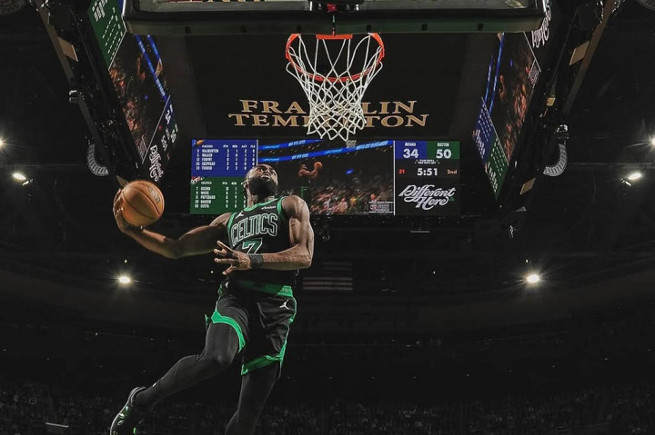 Jaylen Brown Cetak 44 Poin, Celtics Bungkam Pacers 142-105