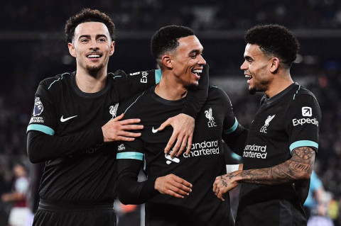 Liverpool Gilas West Ham Lima Gol Tanpa Balas