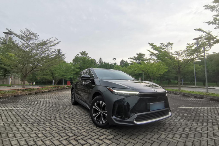 Toyota Pertimbangkan Ganti Nama bZ4X karena Sulit Dibaca