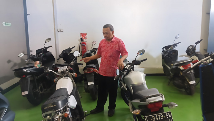 ITS Kembangkan Bengkel Konversi Sepeda Motor Listrik