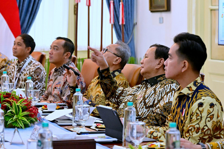 Presiden: Setop Impor Beras, Garam, Gula, Jagung pada 2025!