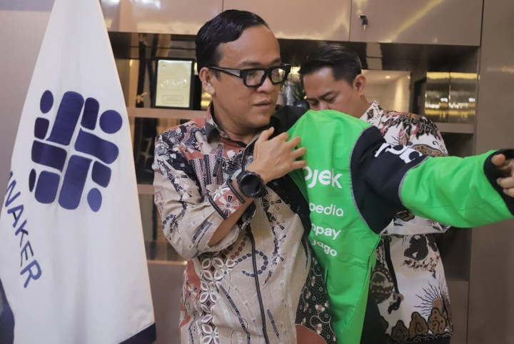 Maraknya Penyelundupan Tekstil Ancam Tutup 60 Pabrik dan PHK 250 Ribu Buruh