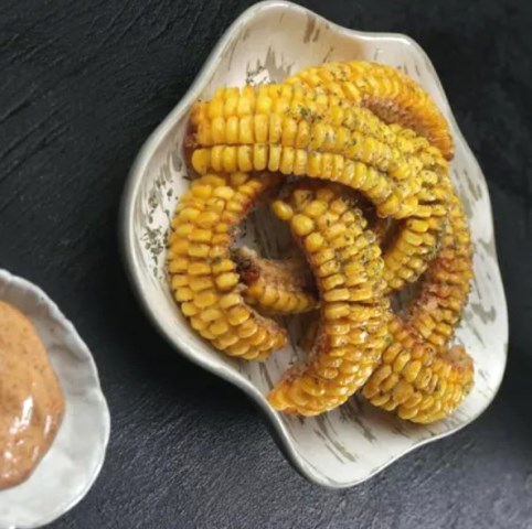 Masih Ada Sisa Jagung Malam Tahun Baru? Buat Corn Ribs Aja Yuk!