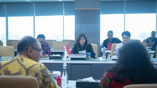 Gandeng India, Komdigi Tegaskan Digitalisasi Pemerintahan