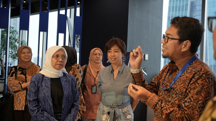 PLN dan XL Axiata Kerja Sama Penggunaan Energi Terbarukan