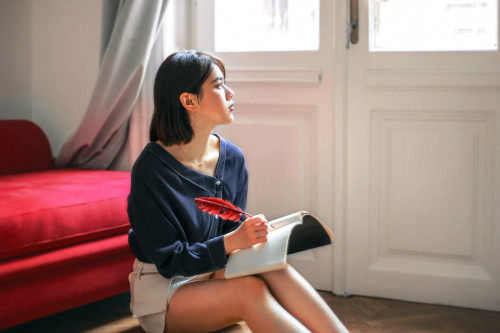 10 Kelebihan Introver yang Tidak Disadari Banyak Orang