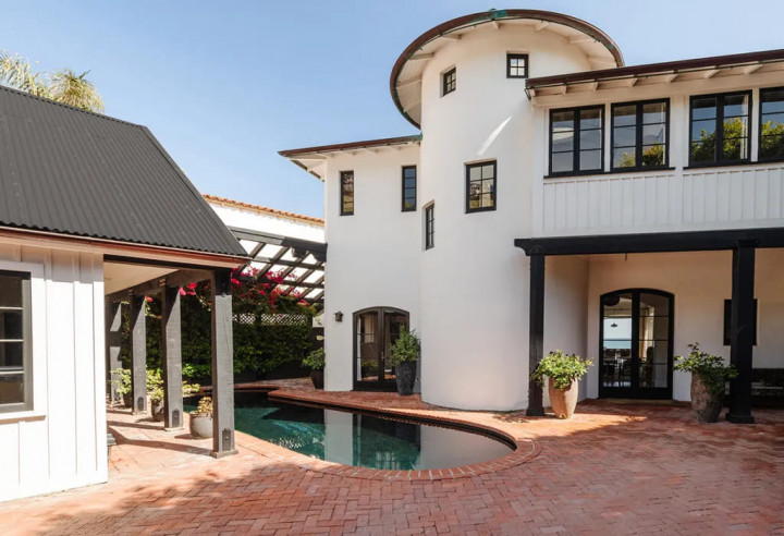 Intip Bekas Rumah Komedian yang Disewakan Rp955 Juta per Bulan