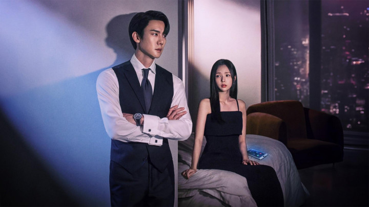 Adegan Favorit Yoo Yeon Seok dan Chae Soo Bin di When The Phone Rings