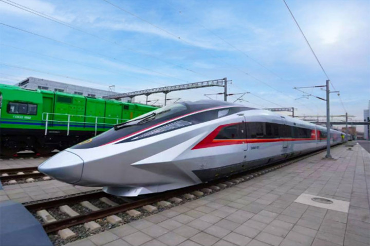 Tiongkok Pamerkan Prototipe Kereta Peluru Tercepat di Dunia