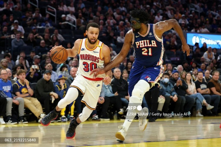 NBA: Golden State Warriors Permak Philadelphia 76ers