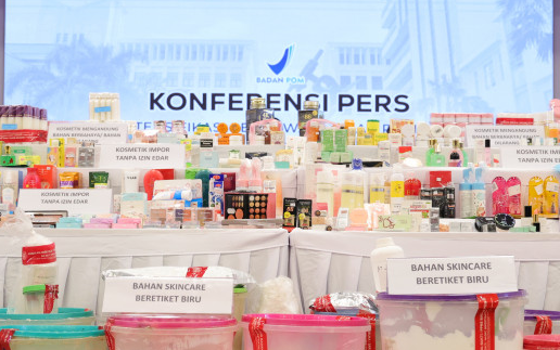 69 merek kosmetik ilegal dan berbahaya temuan BPOM. (Foto: Dok. Pom.go.id)