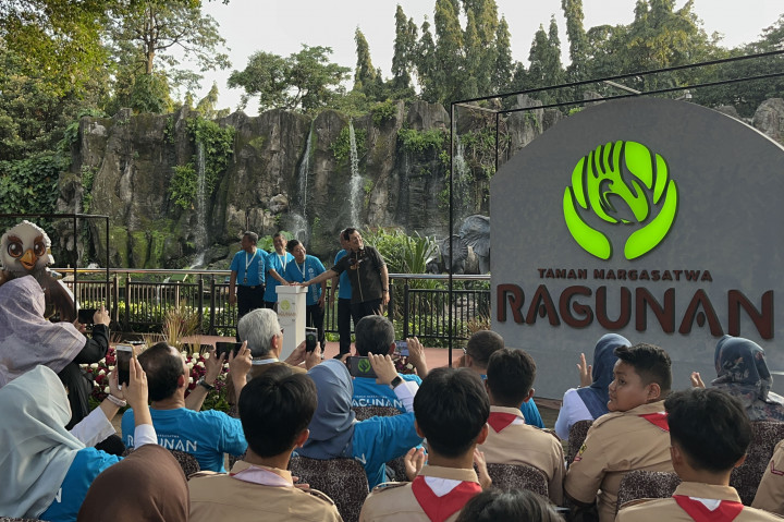 Pj Teguh Resmikan Logo dan Maskot Ragunan yang Baru