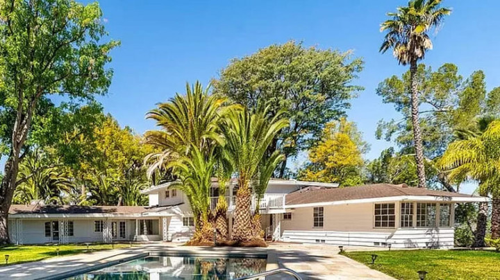 Zendaya dan Tom Holland Bertunangan, Intip Koleksi Propertinya