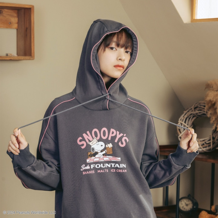 Sambut Musim Dingin, Ini Koleksi Pakaian Bertema Snoopy