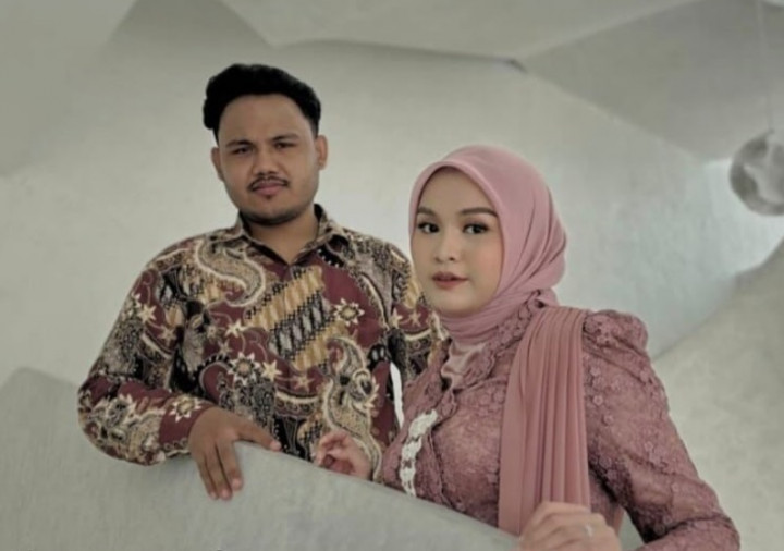 Selamat! Salma Salsabil Resmi Dilamar Dimansyah Laitupa