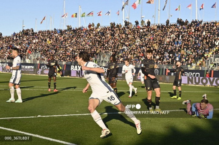 Darmian Sumbang Tiga Angka untuk Inter di Markas Venezia