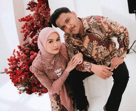 Profil Dimansyah Laitupa, Penyanyi Berbakat Asal Maluku yang Melamar Salma Salsabil