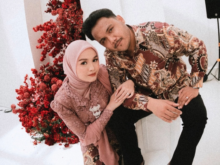 Mengenal Dimansyah Laitupa, Calon Suami Salma Salsabil