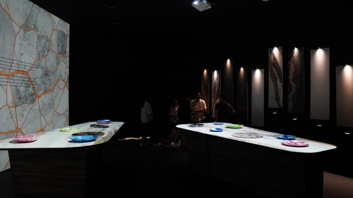 Instalasi Seni yang Menggugah Imajinasi di Hall of Wonder