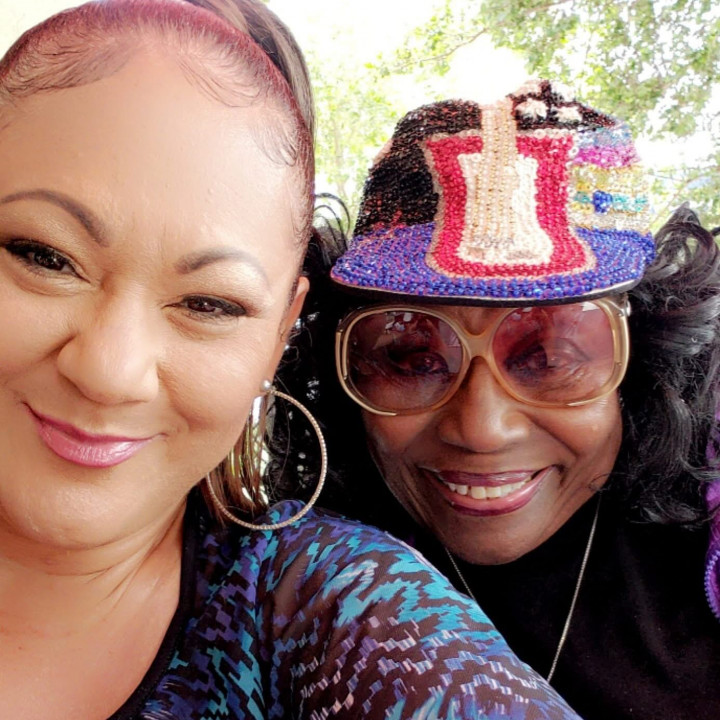 Aktris Legendaris Dalyce Curry Tewas dalam Kebakaran Hutan Los Angeles