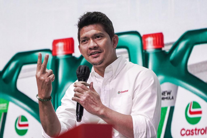 Selain Aktor Laga, Iko Uwais Ternyata Kolektor Mobil Klasik