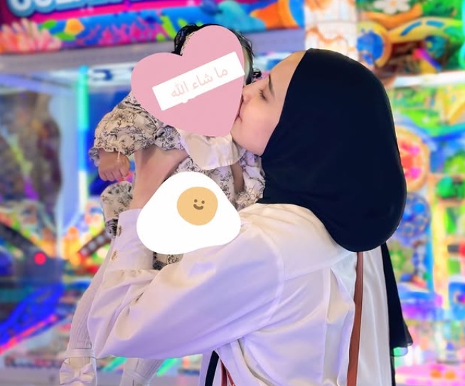 Perkenalkan Bayi Perempuan hingga Jalani Program Laktasi, Zaskia Sungkar Diduga Adopsi Anak