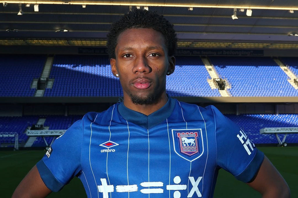 Ipswich Gaet Sayap Aston Villa Jaden Philogene