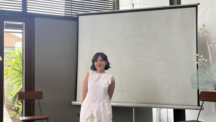 Ify Alyssa Nostalgia ke Era 2000-an di Album Menata