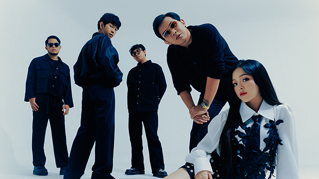 Kolaborasi for Revenge dan Elsa Japasal dalam Mini Album <i>Sebelum Merayakan</i>