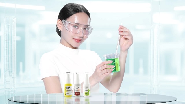Buat kamu yang sedang cari serum anti kerut sekaligus jerawat, simak yuk infonya di bawah ini. (Foto: Dok. Istimewa)