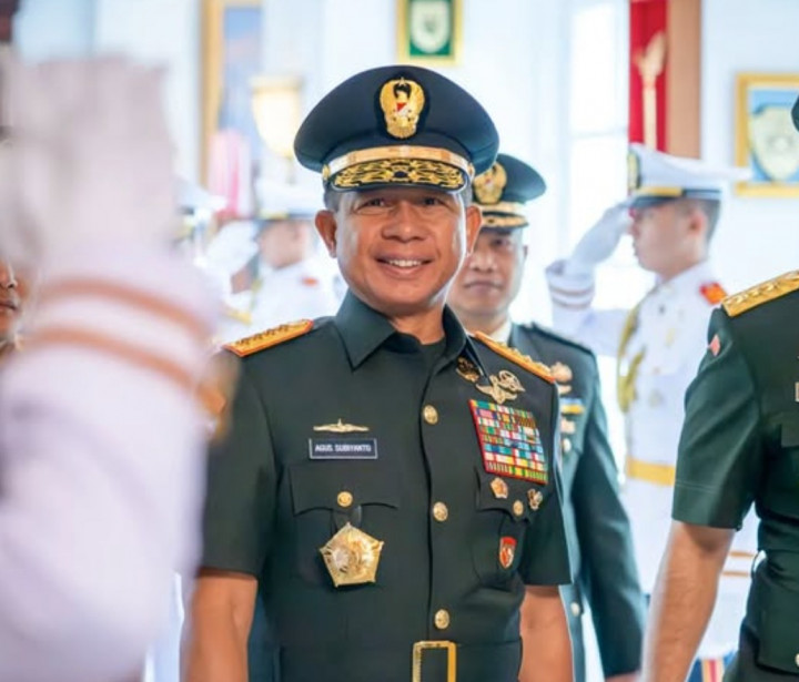 Panglima TNI Tegaskan Pembongkaran Pagar Laut Berlanjut Meski Menteri KKP Keberatan