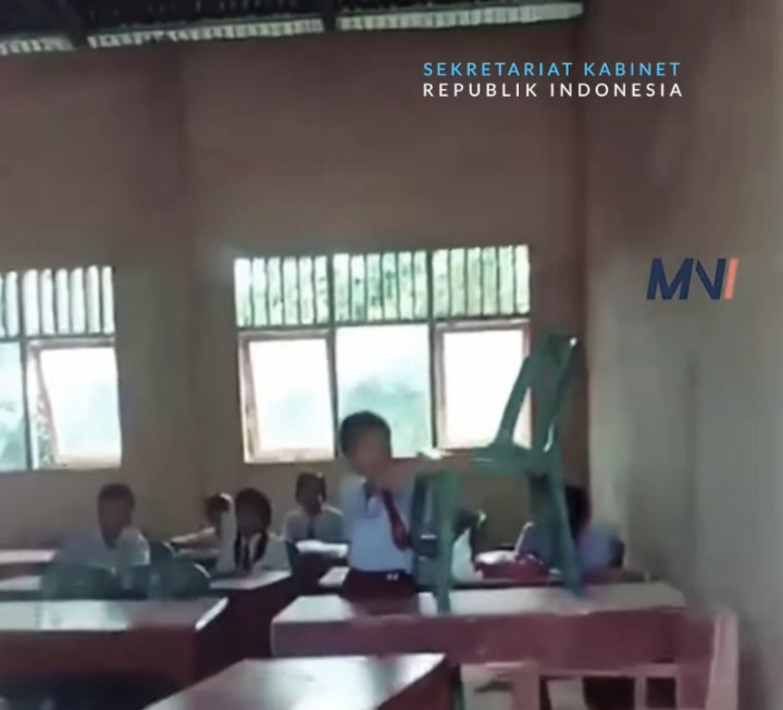 Video Viral Siswa SD Ungkap Tak Ada Guru di Sekolah, Mayor Teddy Janji Cari Solusi