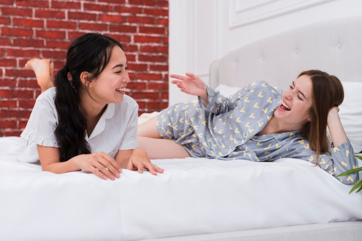 10 Tips Ngekos Bareng Teman agar Tetap Nyaman