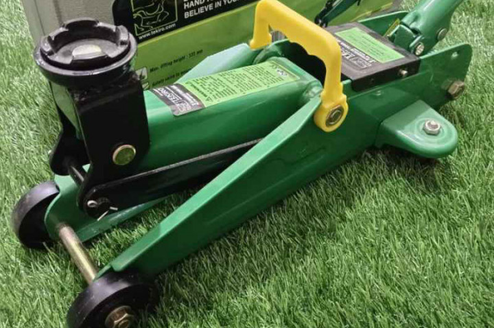 Mengenal Dongkrak Hidrolik: Fungsi & Cara Kerjanya