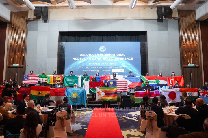 Muhammad Fahrizal, Pemuda Indonesia yang Sukses Kumpulkan 1.000 Delegasi dari 38 Negara