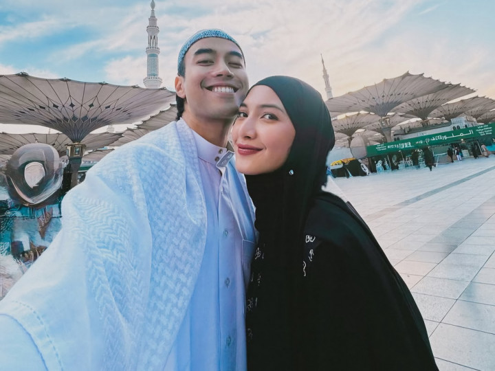 Umrah Bersama Sheila Dara, Vidi Aldiano Berdoa Ingin Wafat di Madinah