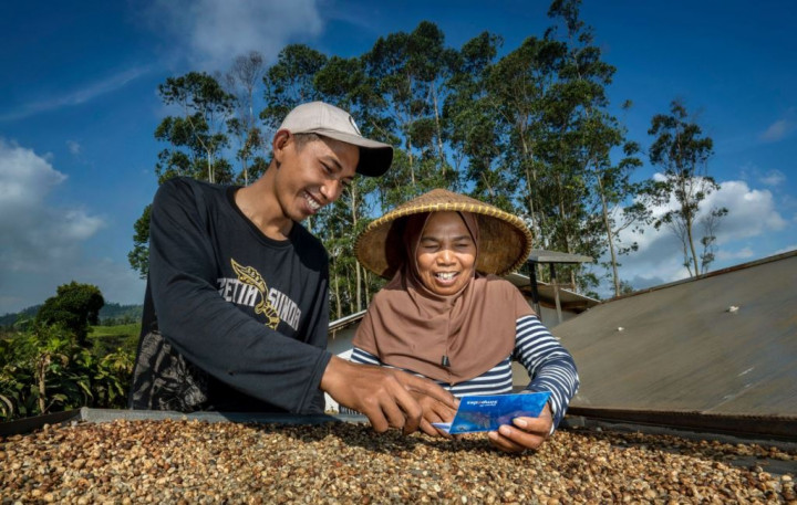 Dorong Pembiayaan Ekonomi Rakyat, BRI Salurkan KUR Rp184,98 Triliun kepada 4 Juta Pelaku UMKM di Tahun 2024