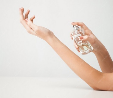 Sering Ditemukan di Parfum dan Cat Kuku, Ini Bahaya Phthalates