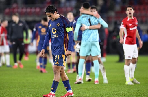 Takluk dari AZ, Roma Terancam Tersingkir dari Liga Europa