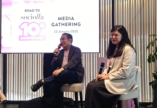 Christopher Madiam dan Chrisanti Indiana dalam Media Gathering Road to Sociolla 10th Anniversary, pada Kamis (23/1/2025), di Jakarta. (Foto: Dok. Yuni)