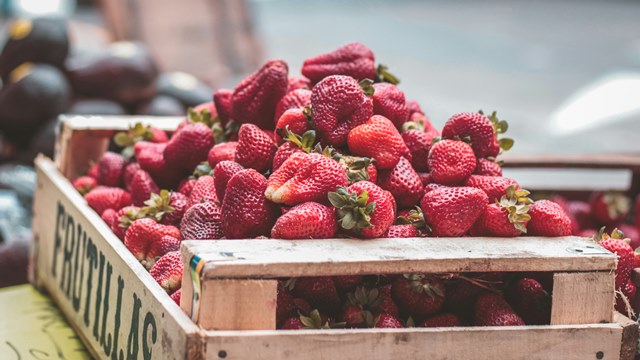 Jika kamu sedang dirawat atau dalam masa pemulihan dari kanker, buah ini baik untuk dikonsumsi. (Foto: Ilustrasi/Dok. Pexels.com)