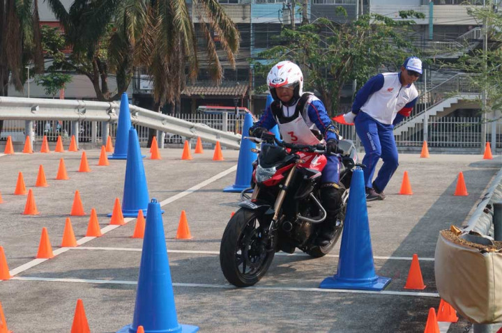 Berbekal Seribu Poin Tiap Sesi, Ini Tantangan Besar di Kompetisi Safety Riding