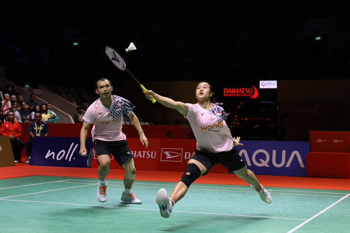 Indonesia Masters 2025: Kesalahan Sendiri Bikin Langkah Rinov/Lisa Terhenti di Semifinal